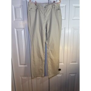 Liz Claiborne Women's 12 Classic-Fit Khaki 5-Pockets Flat-Front‎ Jeans